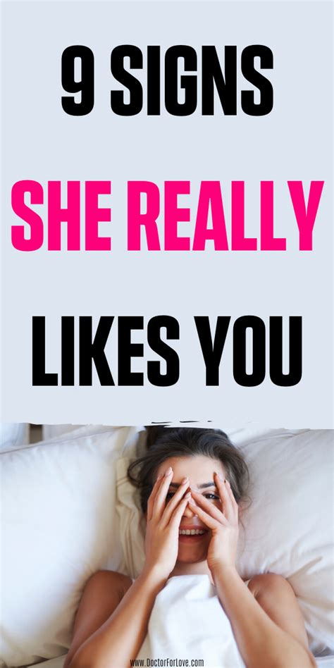 online dating how to know if she likes you